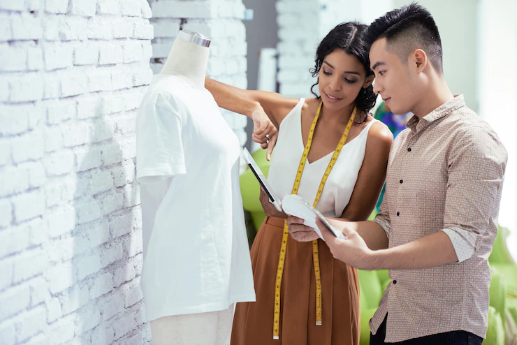 Who should choose to Learn Fashion Designing?