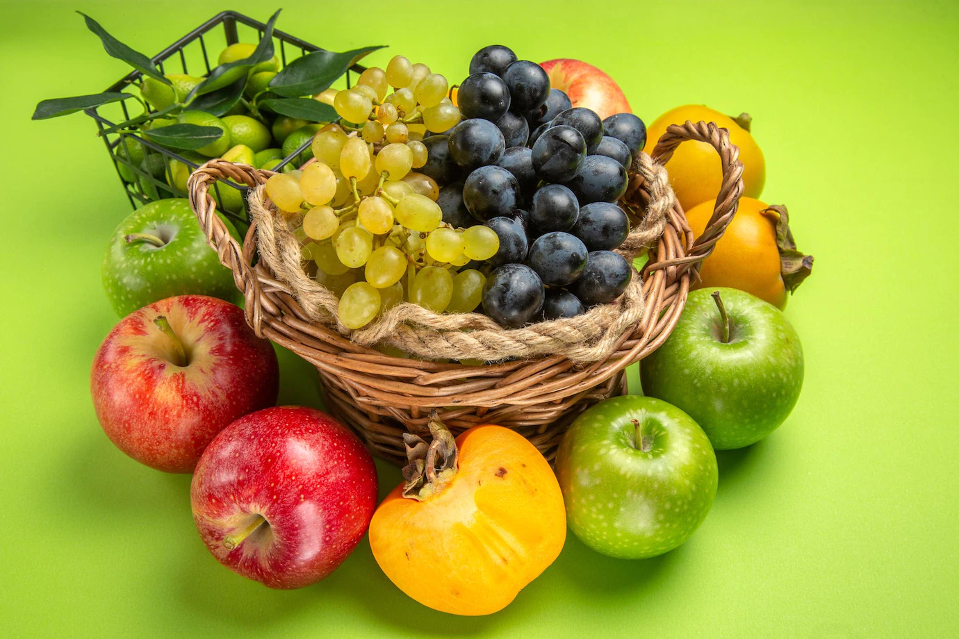 FRUITS RICH IN ANTIOXIDANTS THAT ARE GOOD FOR THE BODY