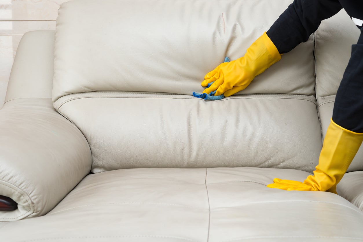 How Do You Clean And Preserve A Leather Couch?